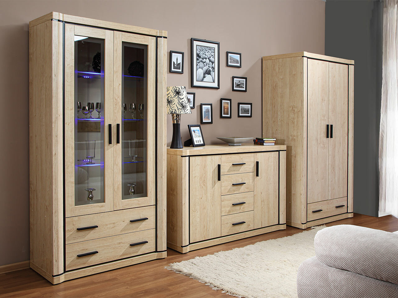 Mēbeļu kolekcija Lorelie