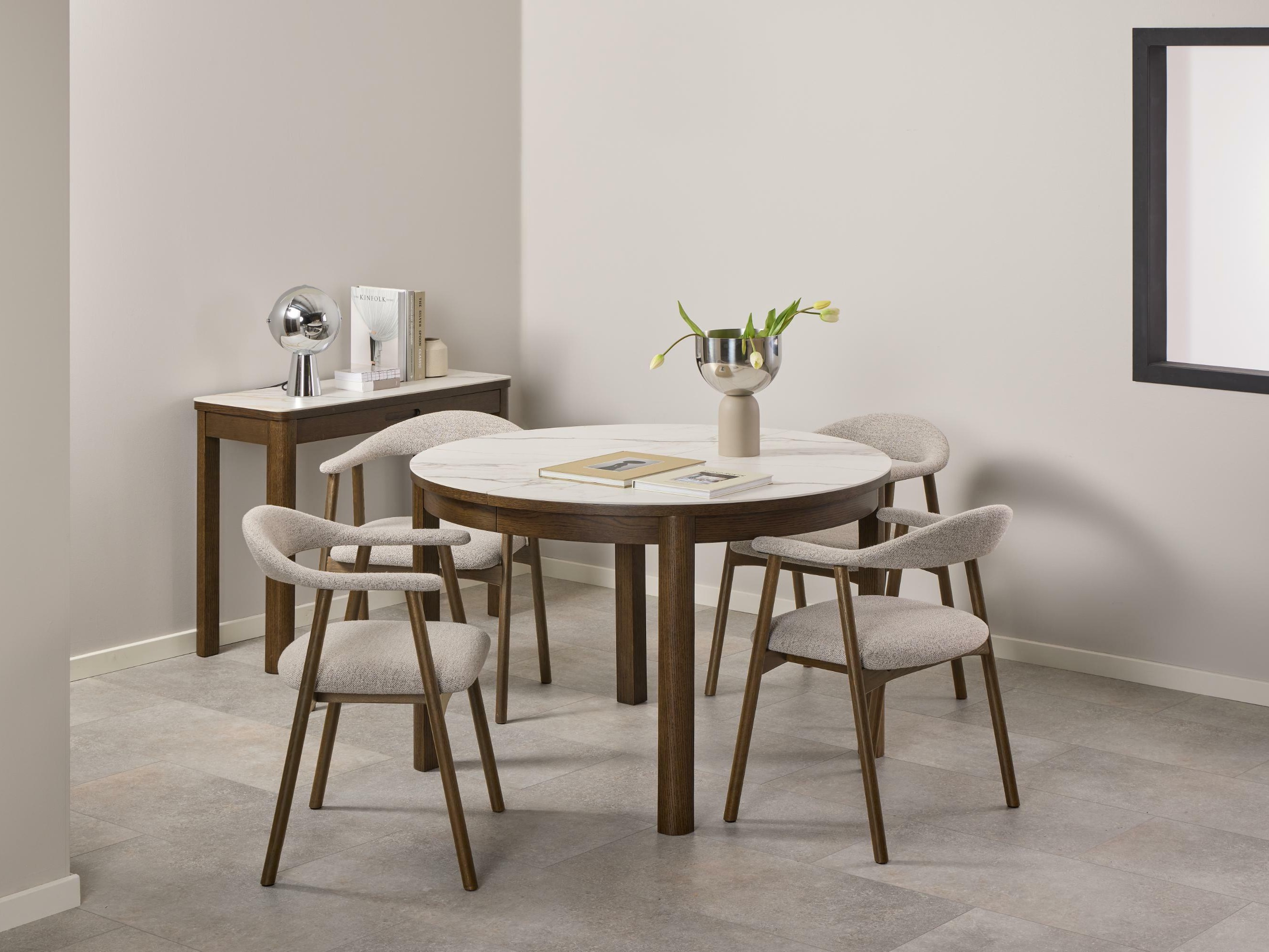 Mēbeļu kolekcija Norsica Melfero