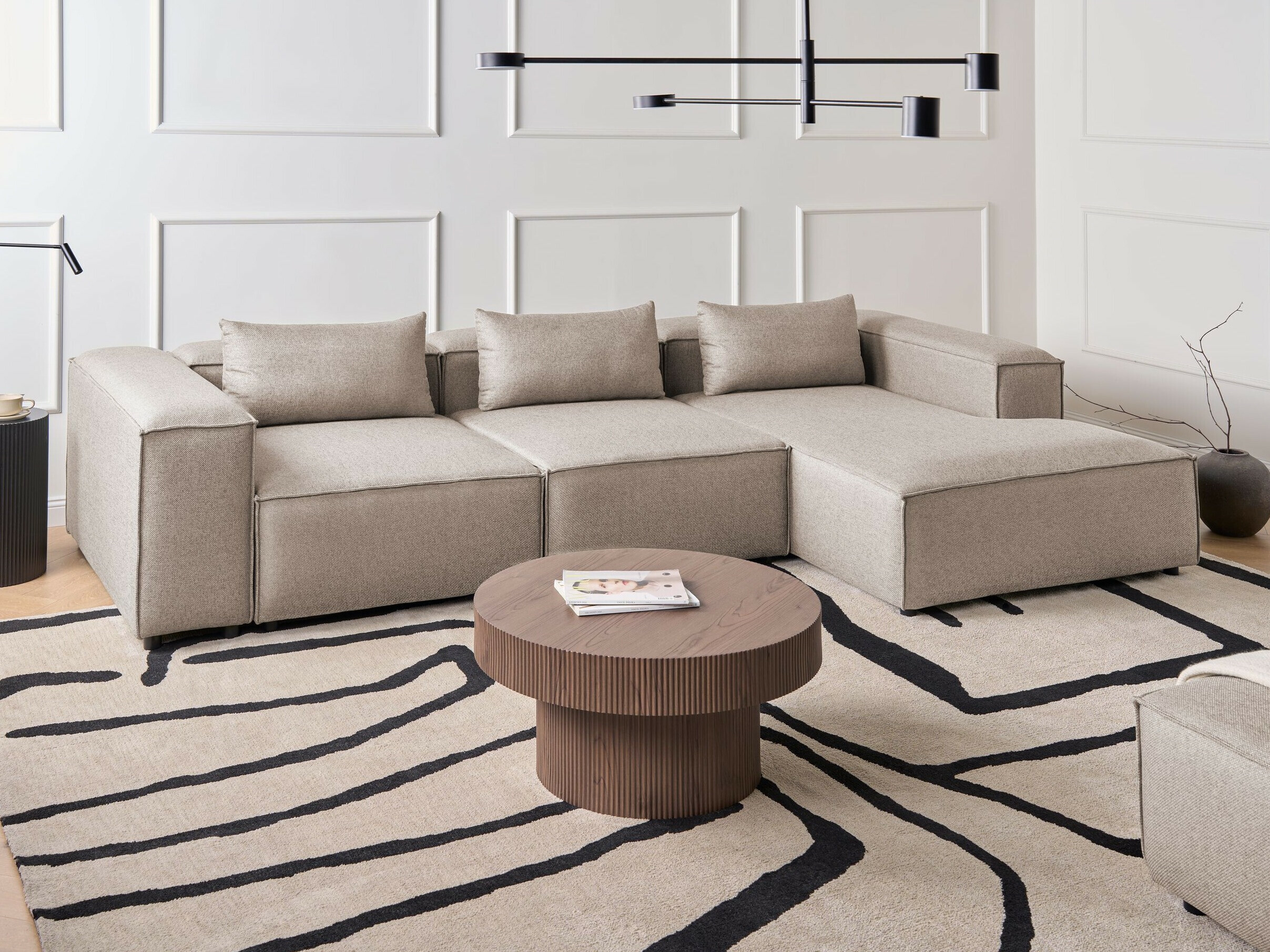 Mēbeļu kolekcija Avialu