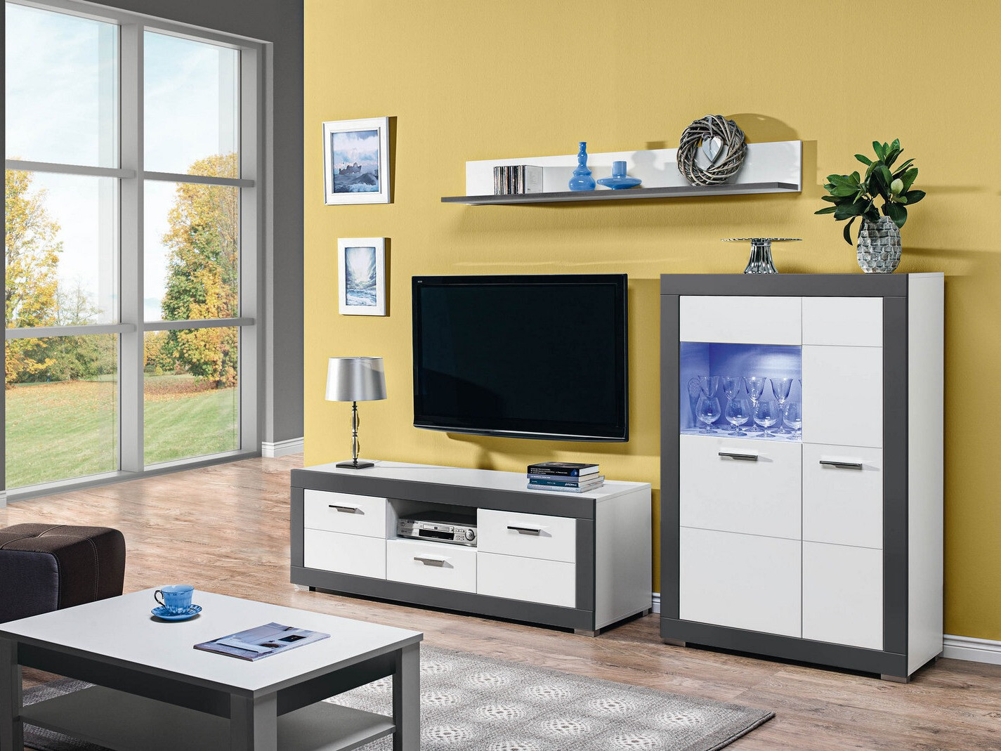 TV galds Ferciru 100