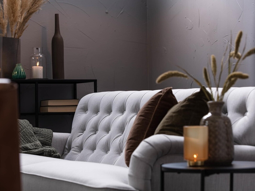 Chesterfield dīvāns Bloomington Venveni 115 (Melva 83)