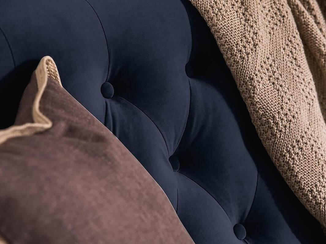 Chesterfield dīvāns Bloomington Venveni 116 (Riviera 79)