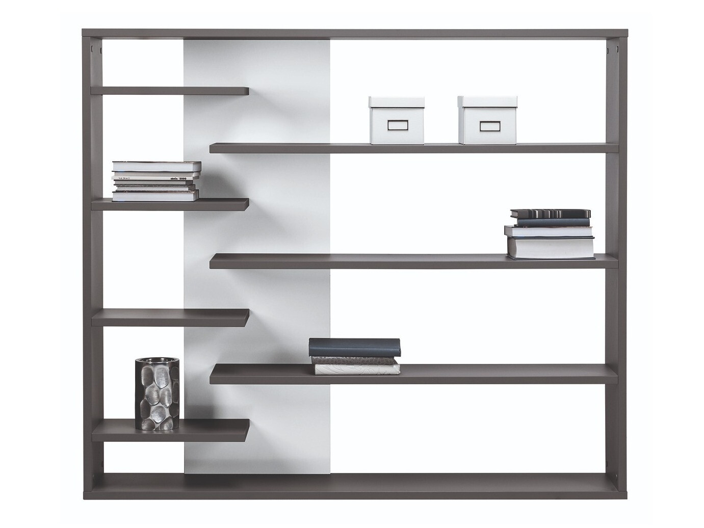 Plaukts Avitori 104