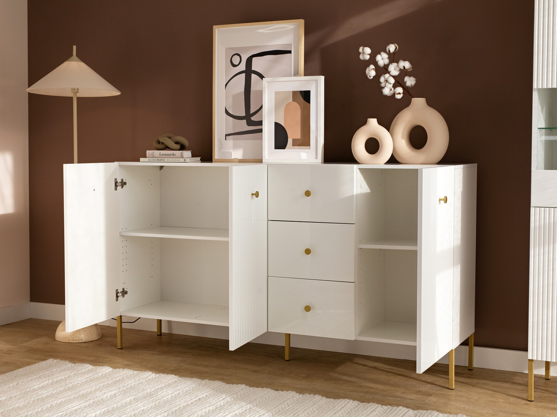 Kumode Etliva 102 (Balts + Zelta)