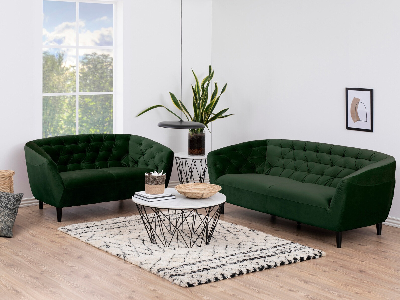 Chesterfield dīvāns Norsica 232 (Tumši zaļš)