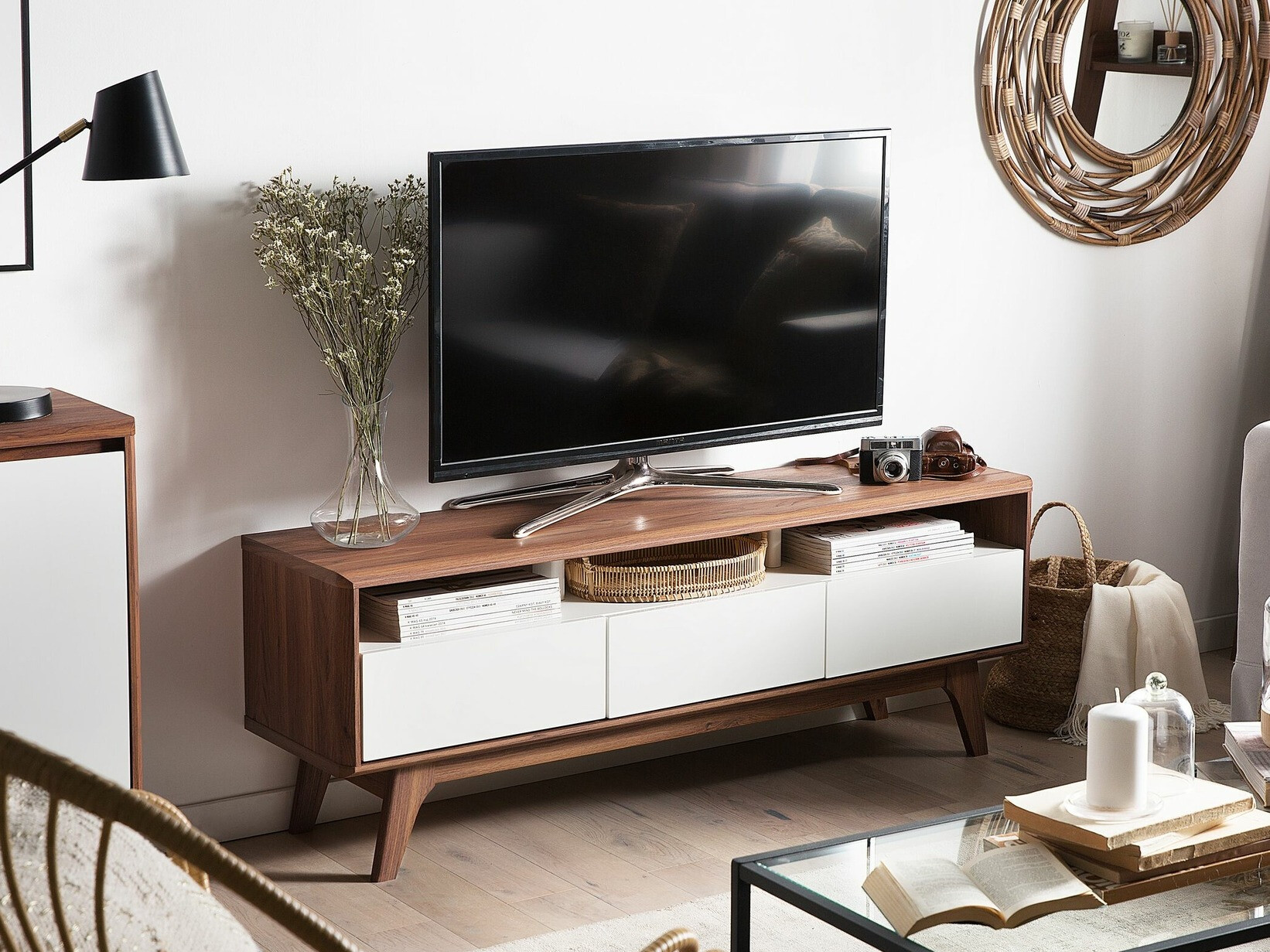 TV galds Berwyn 242