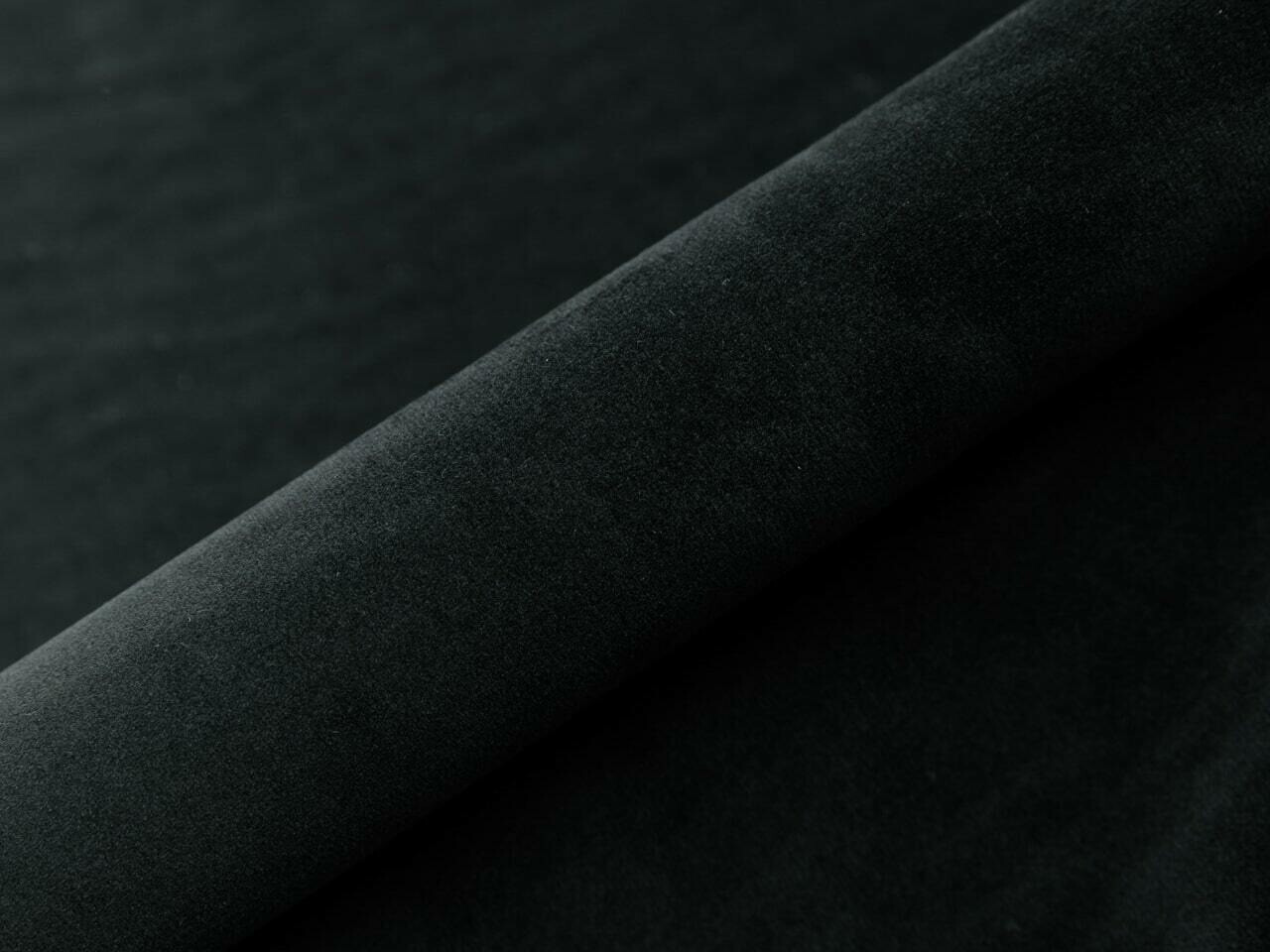 Kontinentālā gulta Martinez 105 (Magic Velvet 2219)
