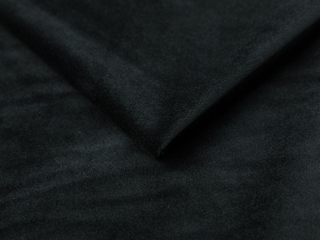 Kontinentālā gulta Martinez 129 (Magic Velvet 2219)