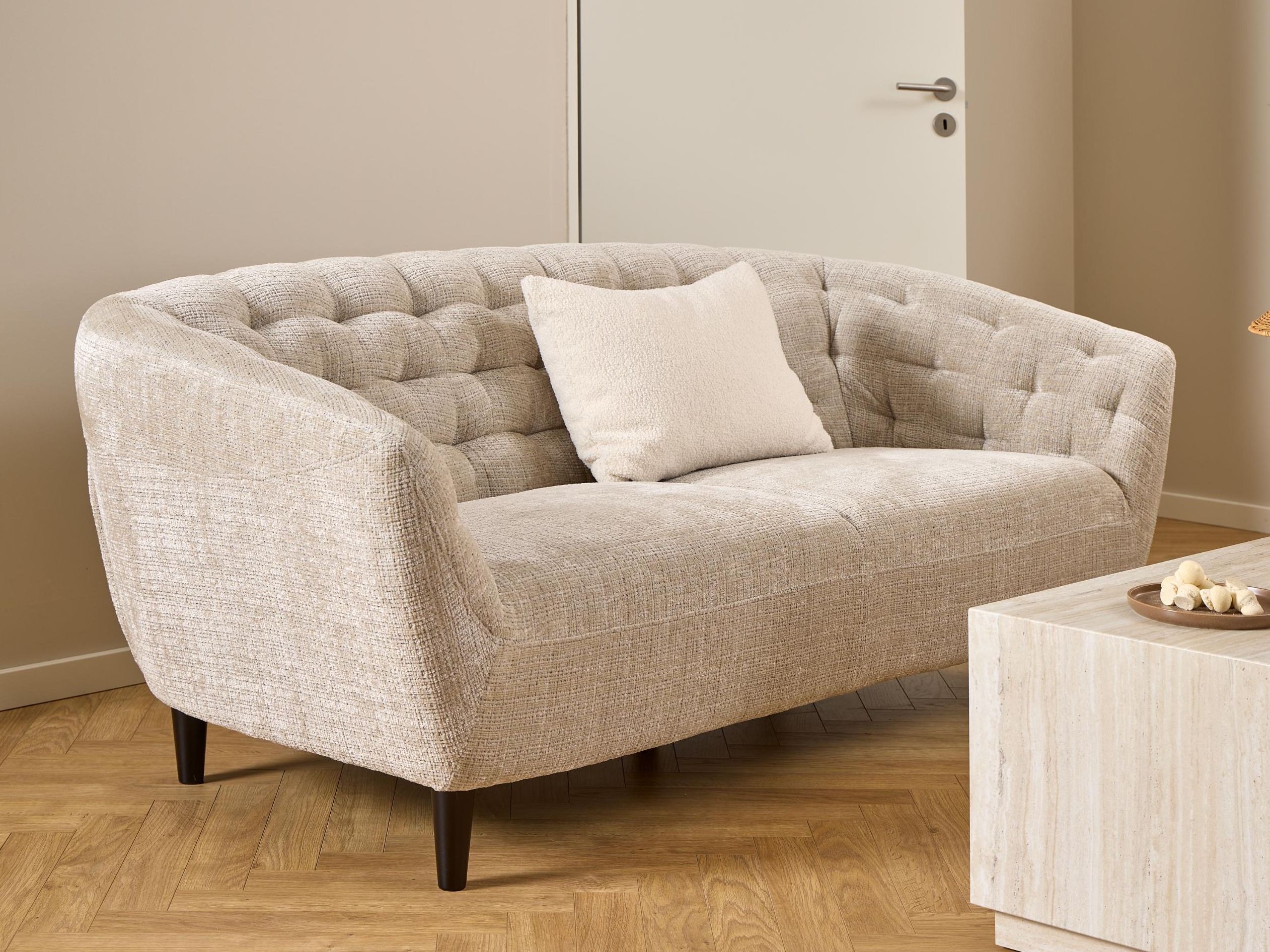 Chesterfield dīvāns Norsica 232 (Bēšs)