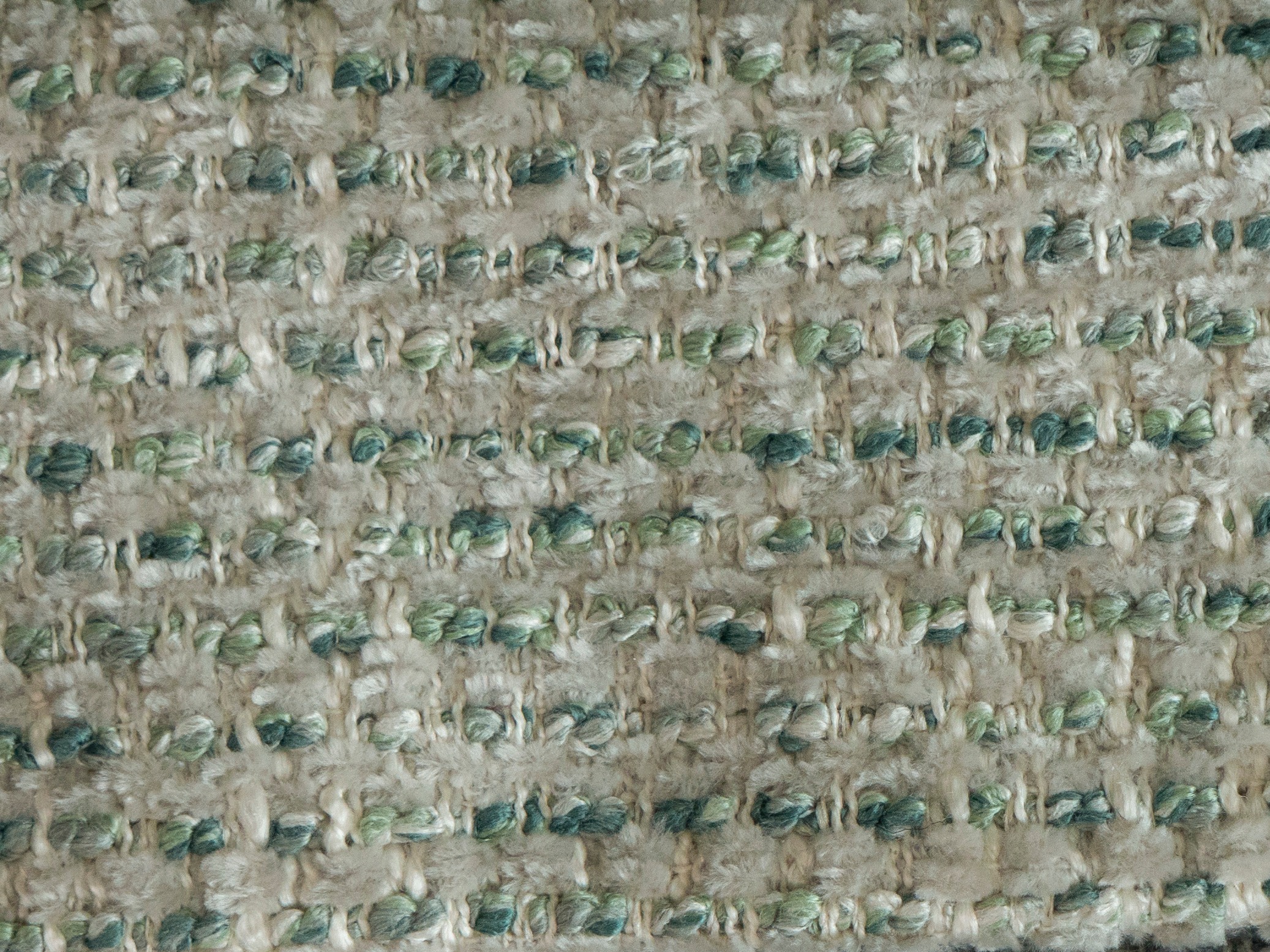 Gulta Martinez 130 (Silencio 37)