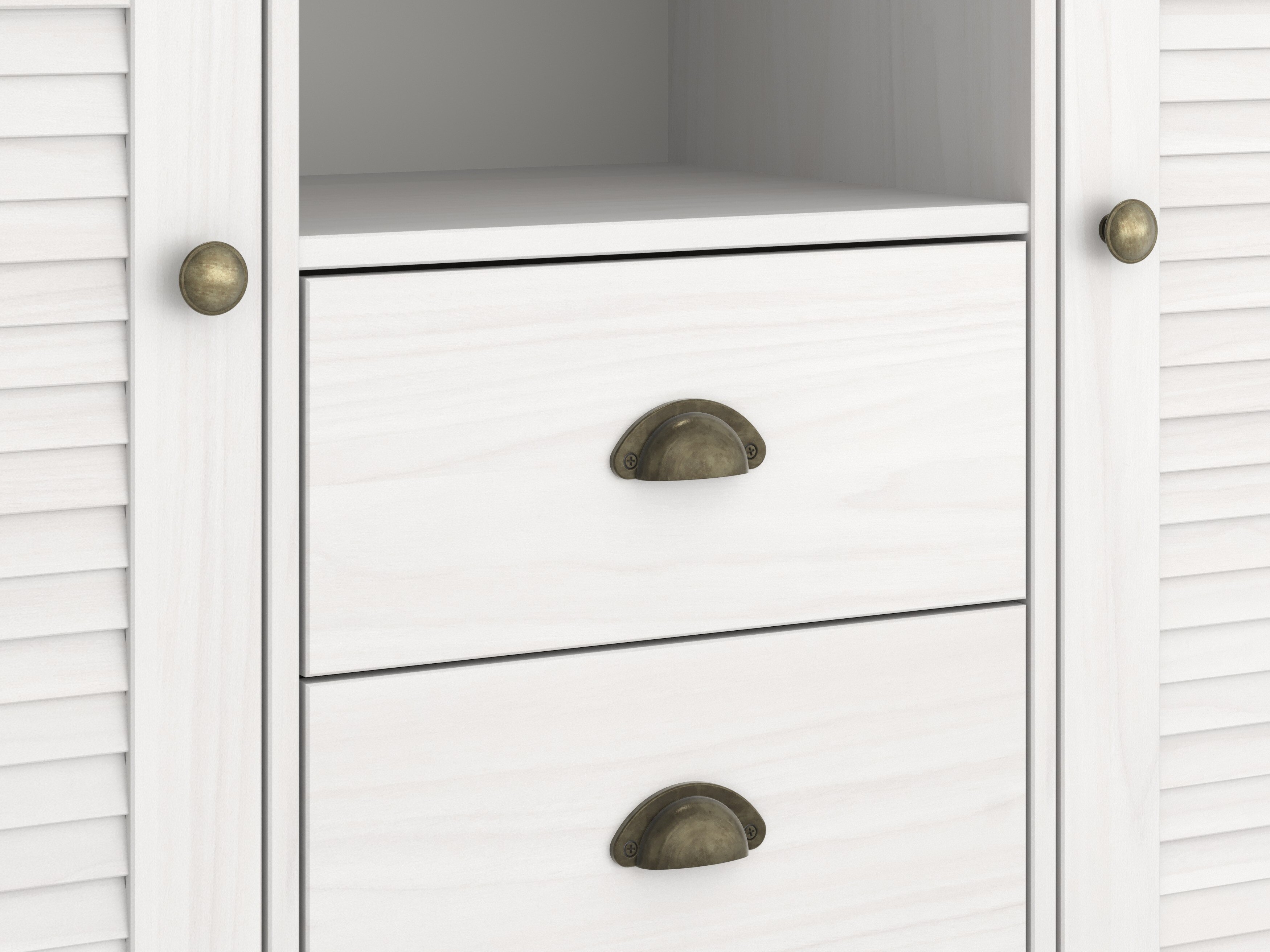 Kumode Levsoi 104 (Balts)