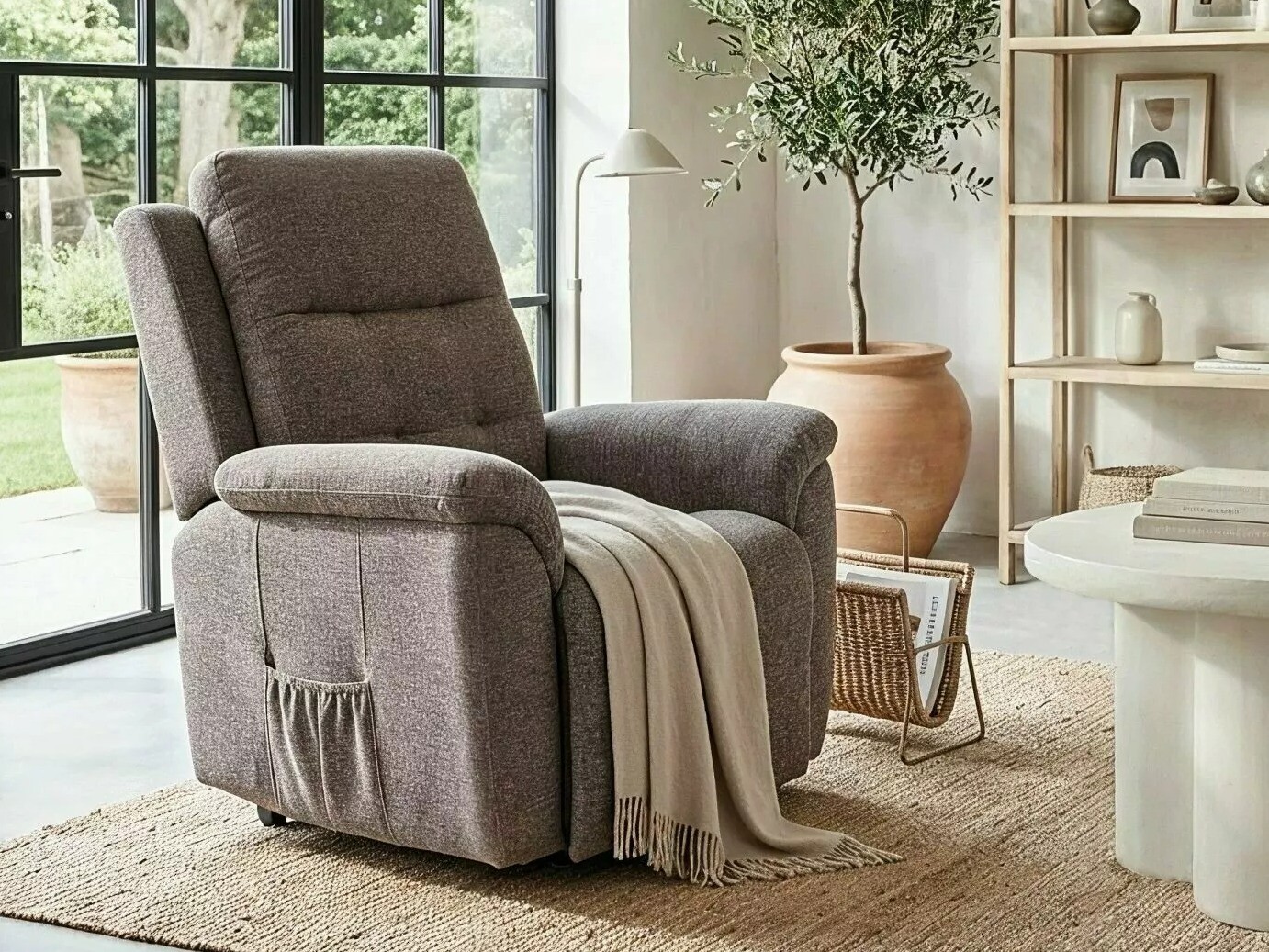 Atpūtas krēsls reglainer Detroit 1042 (Pelēks)