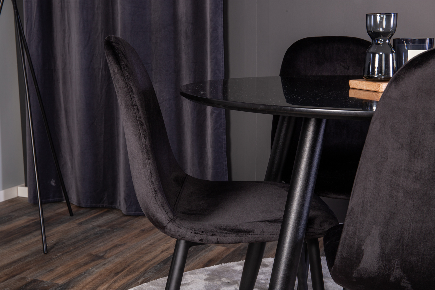 Ēdamistabas komplekts Dallas 348 (Melns)