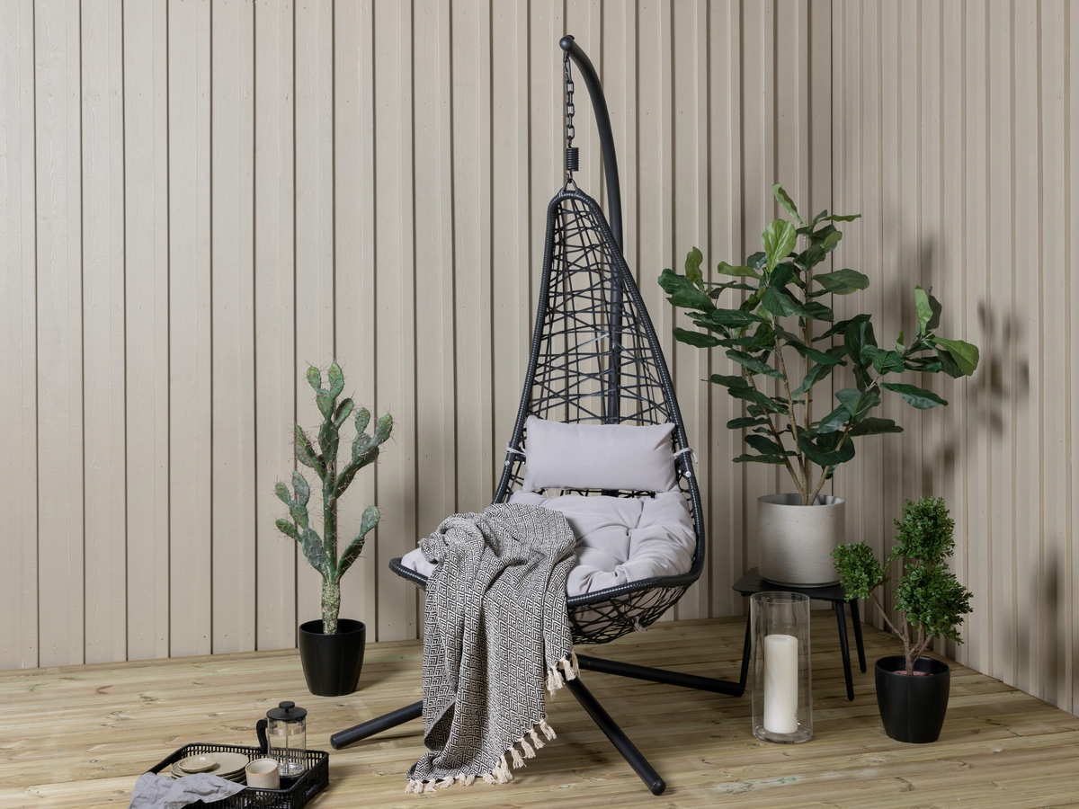 Piekaramais krēsls Dallas 519 (Melns)