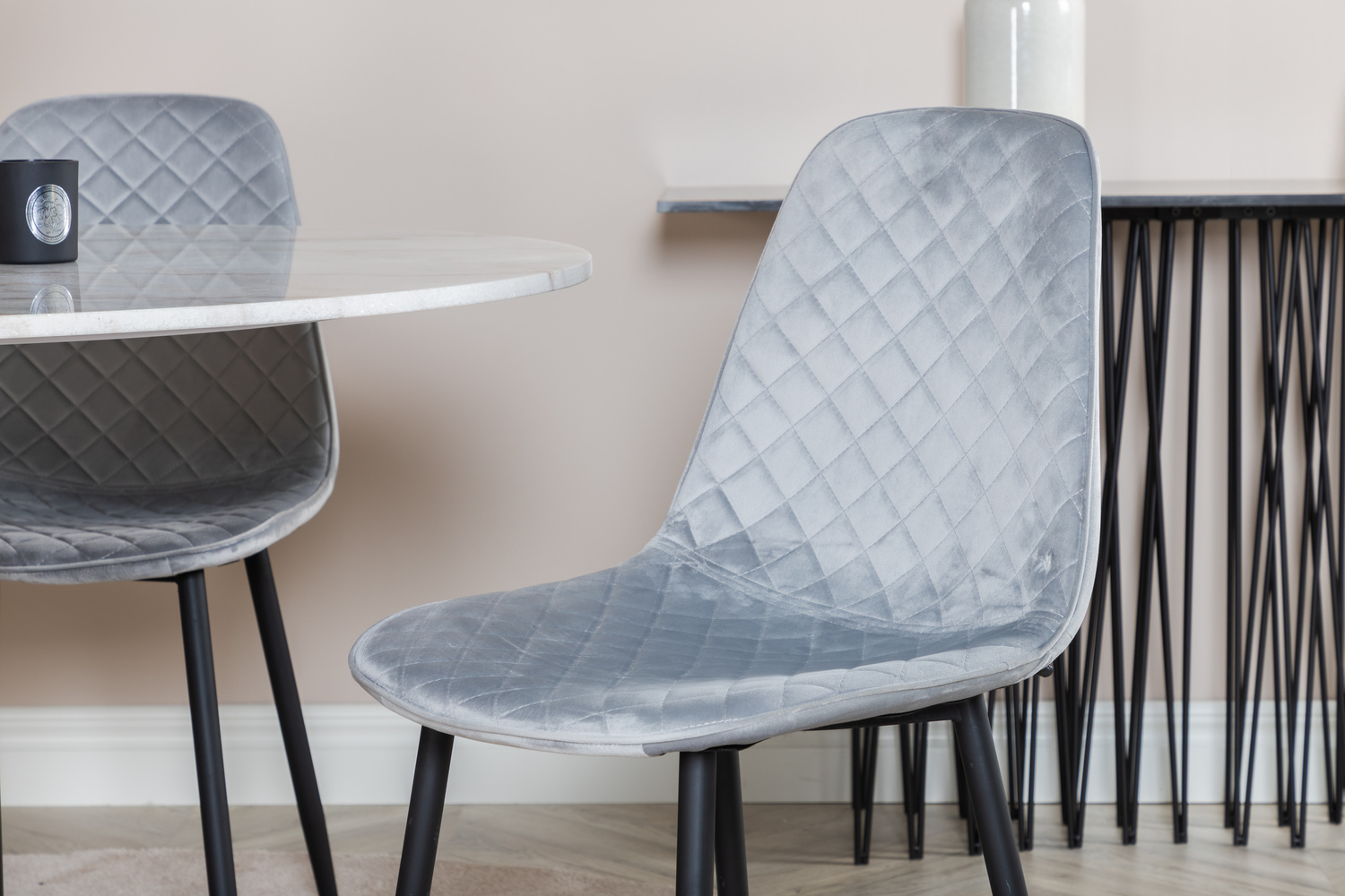 Ēdamistabas komplekts Dallas 1302 (Pelēks + Melns)