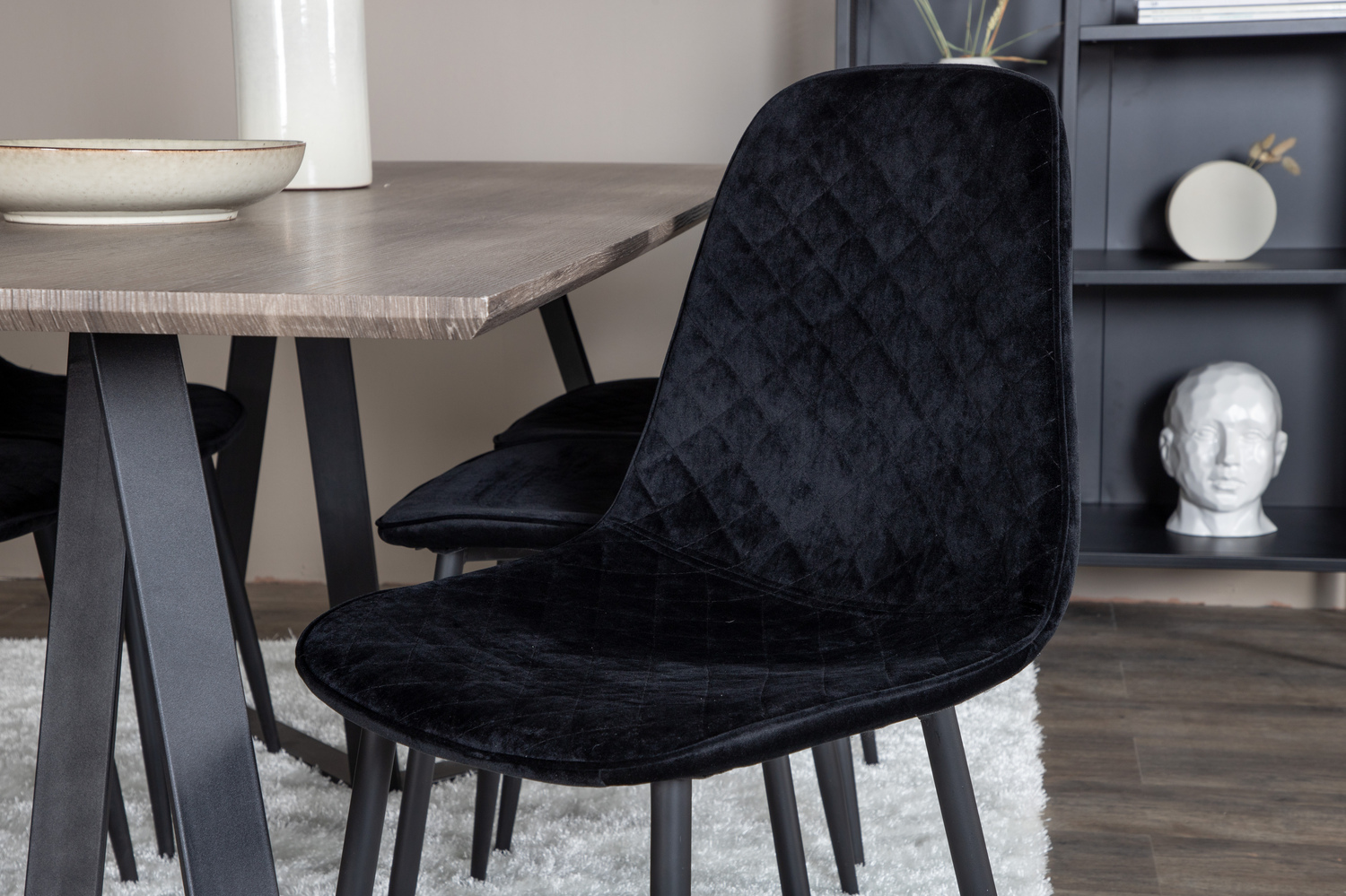 Ēdamistabas komplekts Dallas 1357 (Melns)