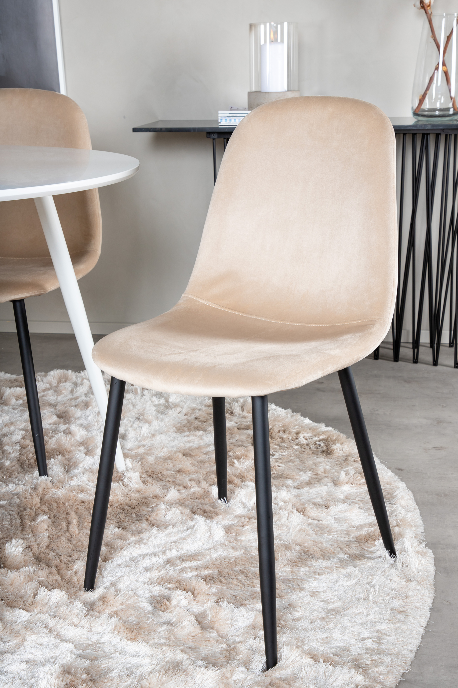 Ēdamistabas komplekts Dallas 1581 (Krēms + Melns)