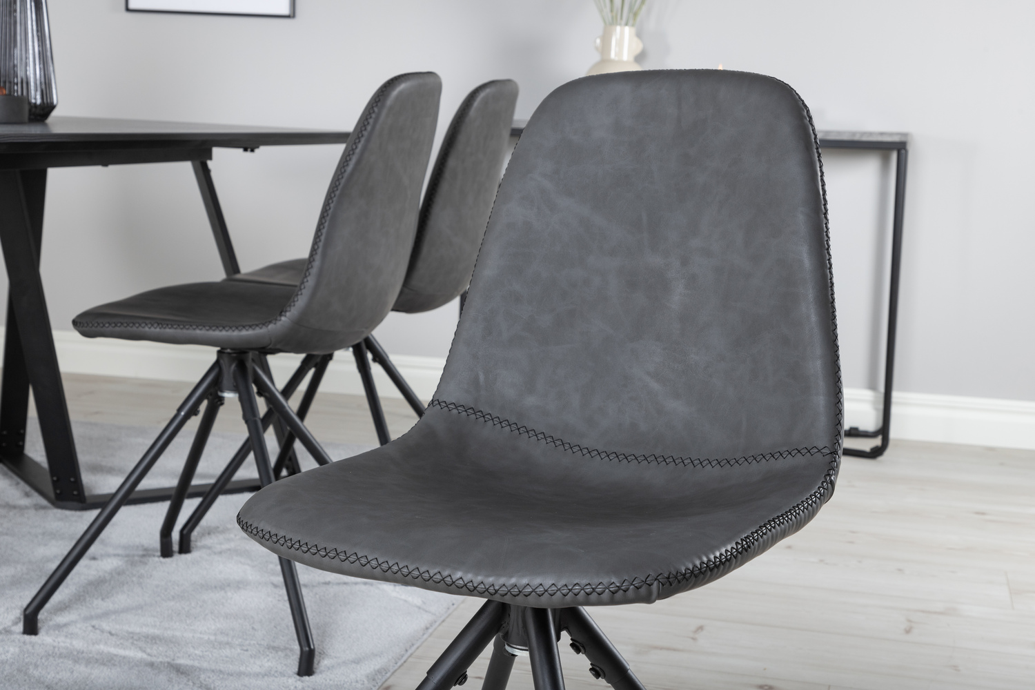 Обеденный гарнитур Dallas 2026