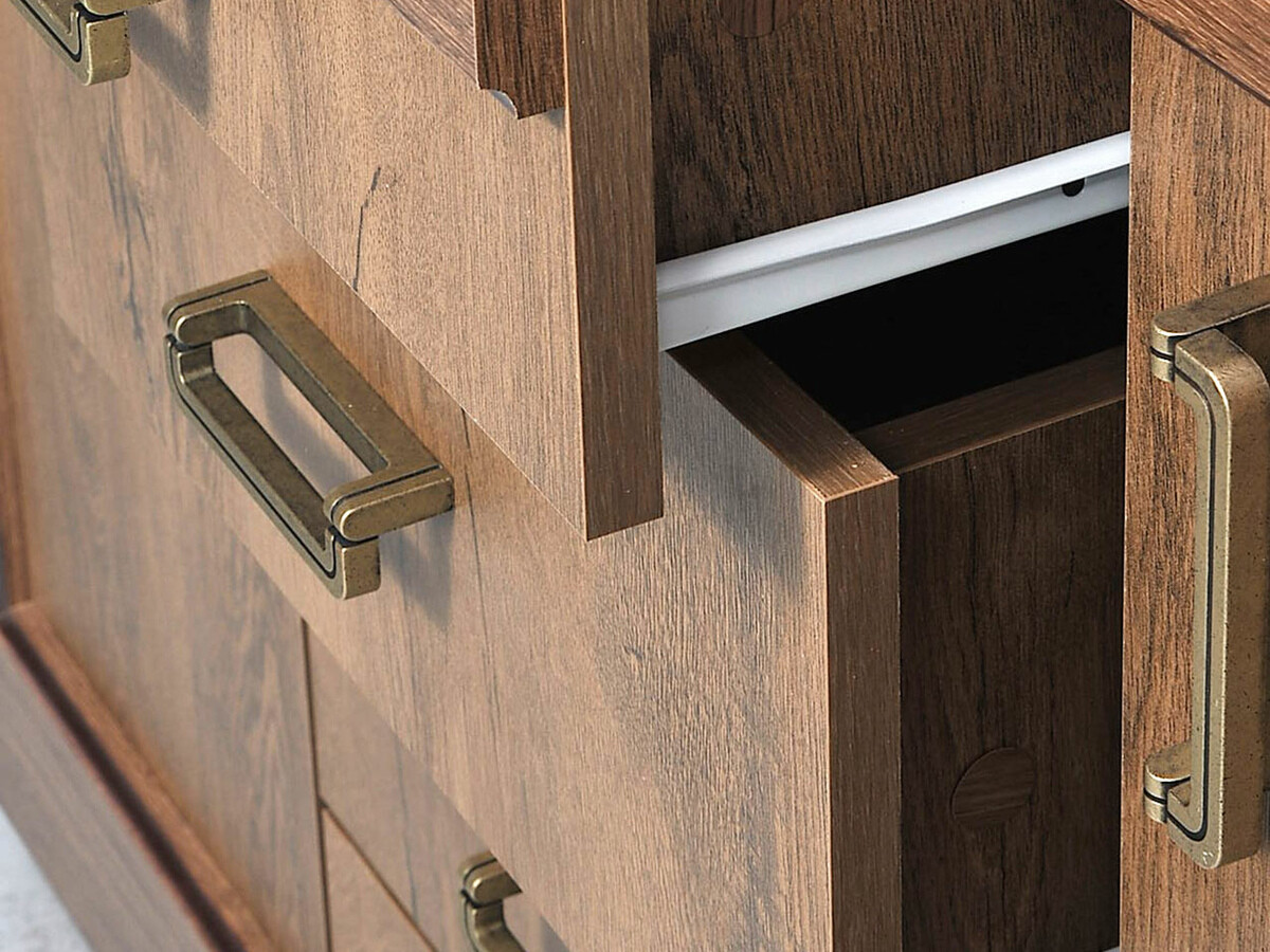 Kumode Lircava 103 (Lefkas ozols)