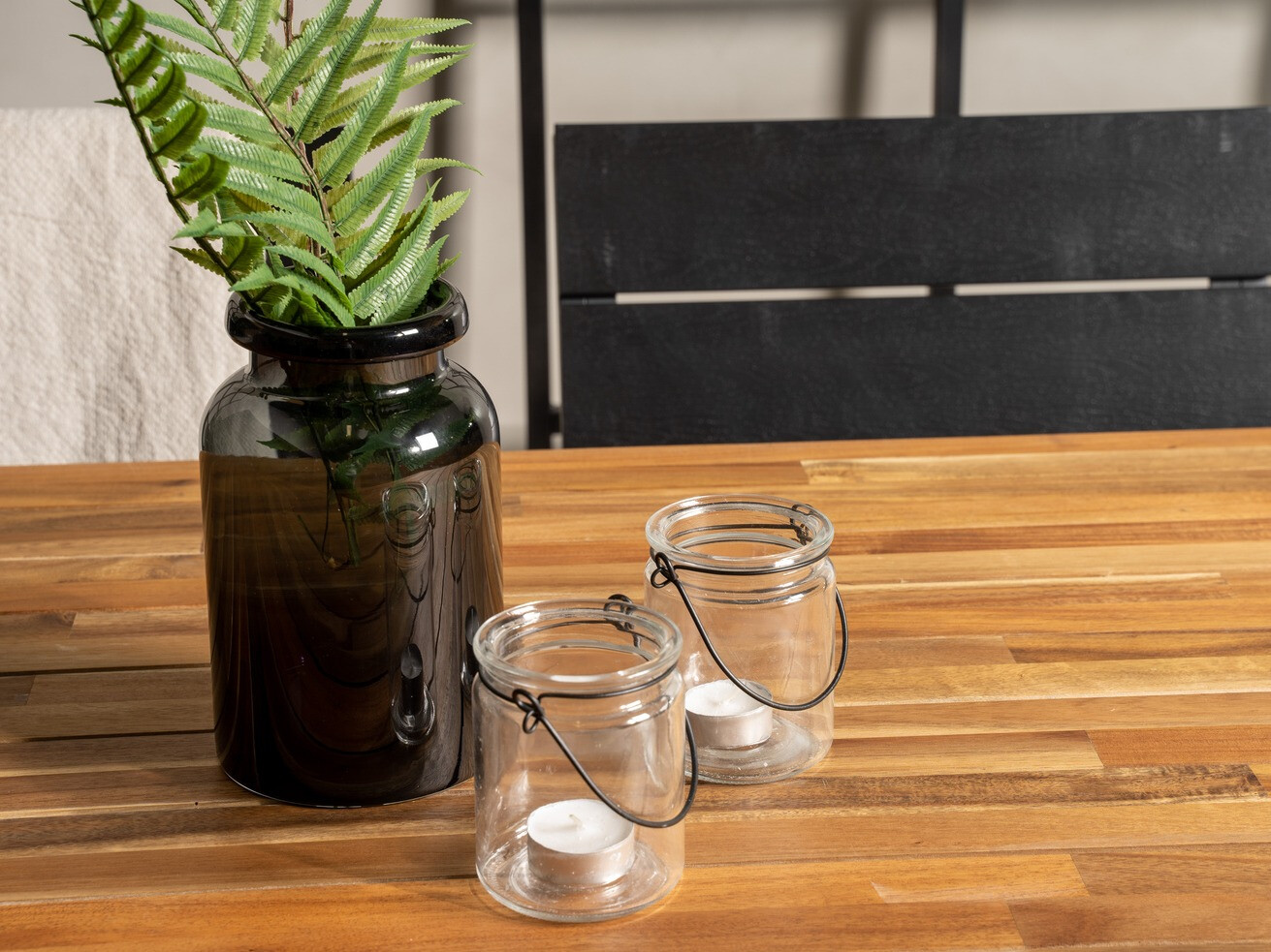 Galds un krēslu komplekts Dallas 587