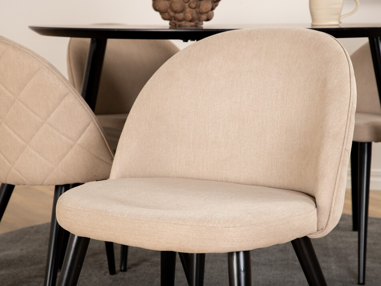 Обеденный гарнитур Dallas 2545 (Бежевый + Чёрный)