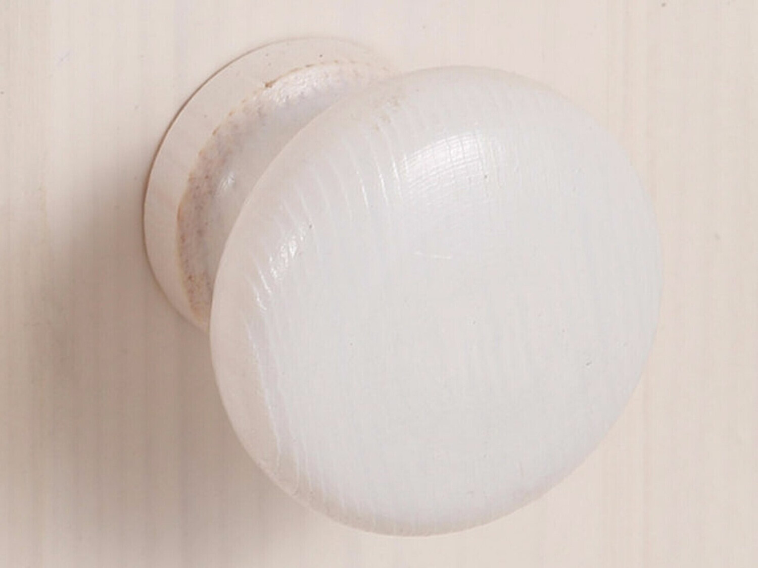 Kumode Fenlaru 106 (Balts)