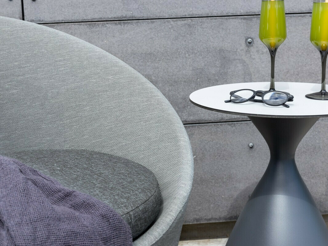 Balkona komplekts Dallas 3118 (Pelēks + Melns)