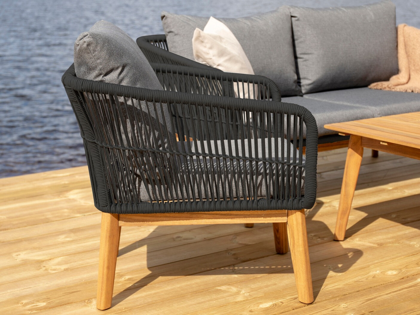 Садовый комплект Dallas 661 (Тёмно-серый + Чёрный + Акация)