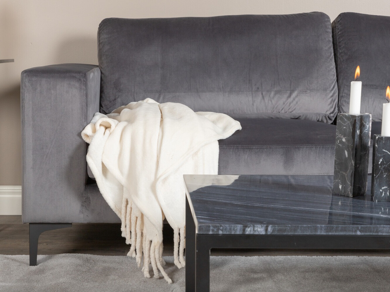 Dīvāns Dallas 2910 (Tumši pelēks + Melns)