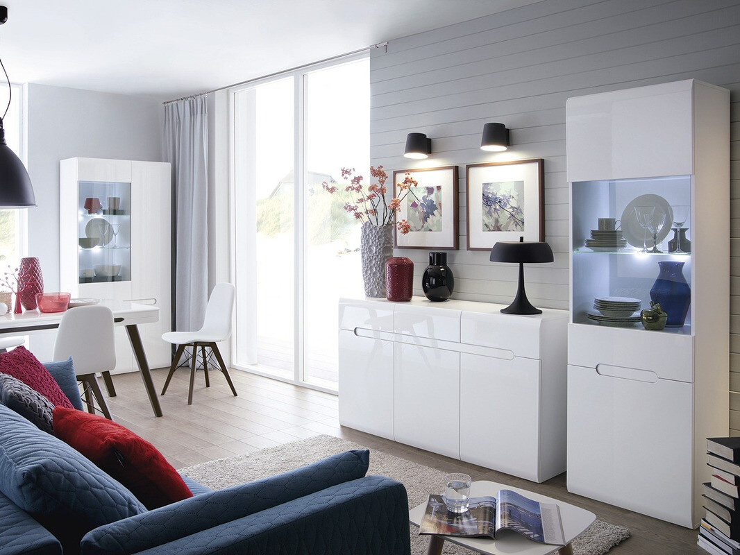 Kомод Serveso 102