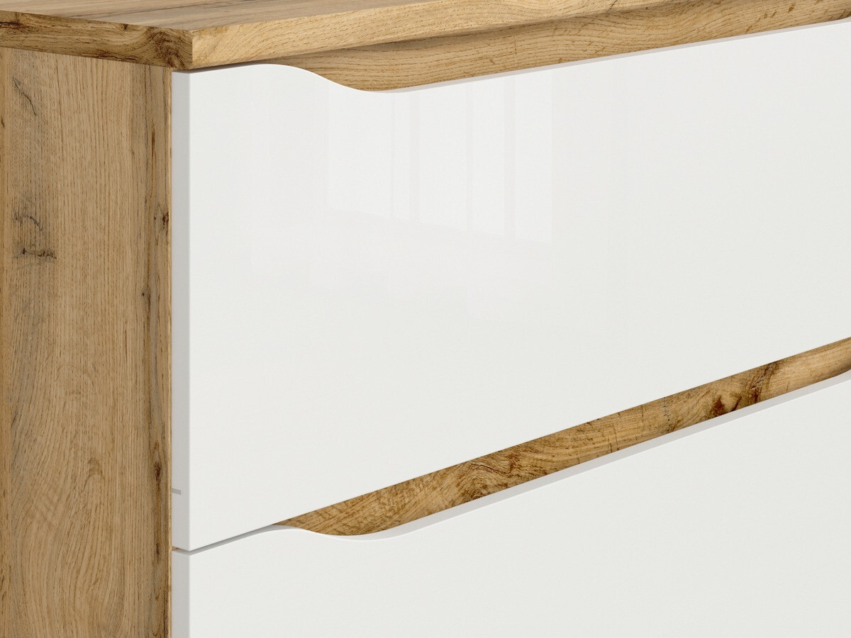 Kомод Avifera 102