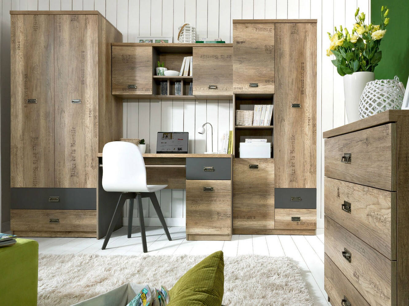 Шкаф Odeveni 103