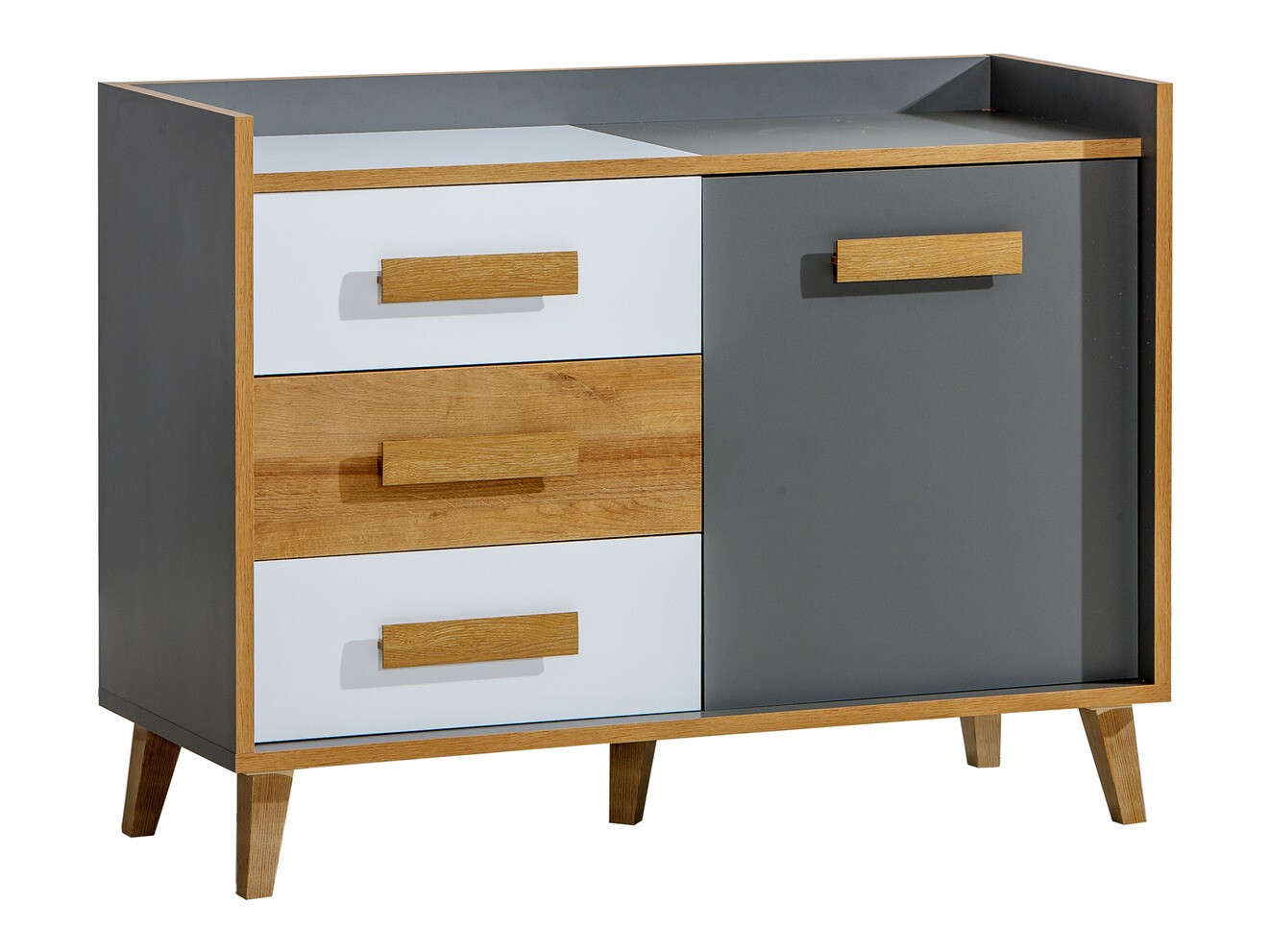 Kомод Oderevu 105