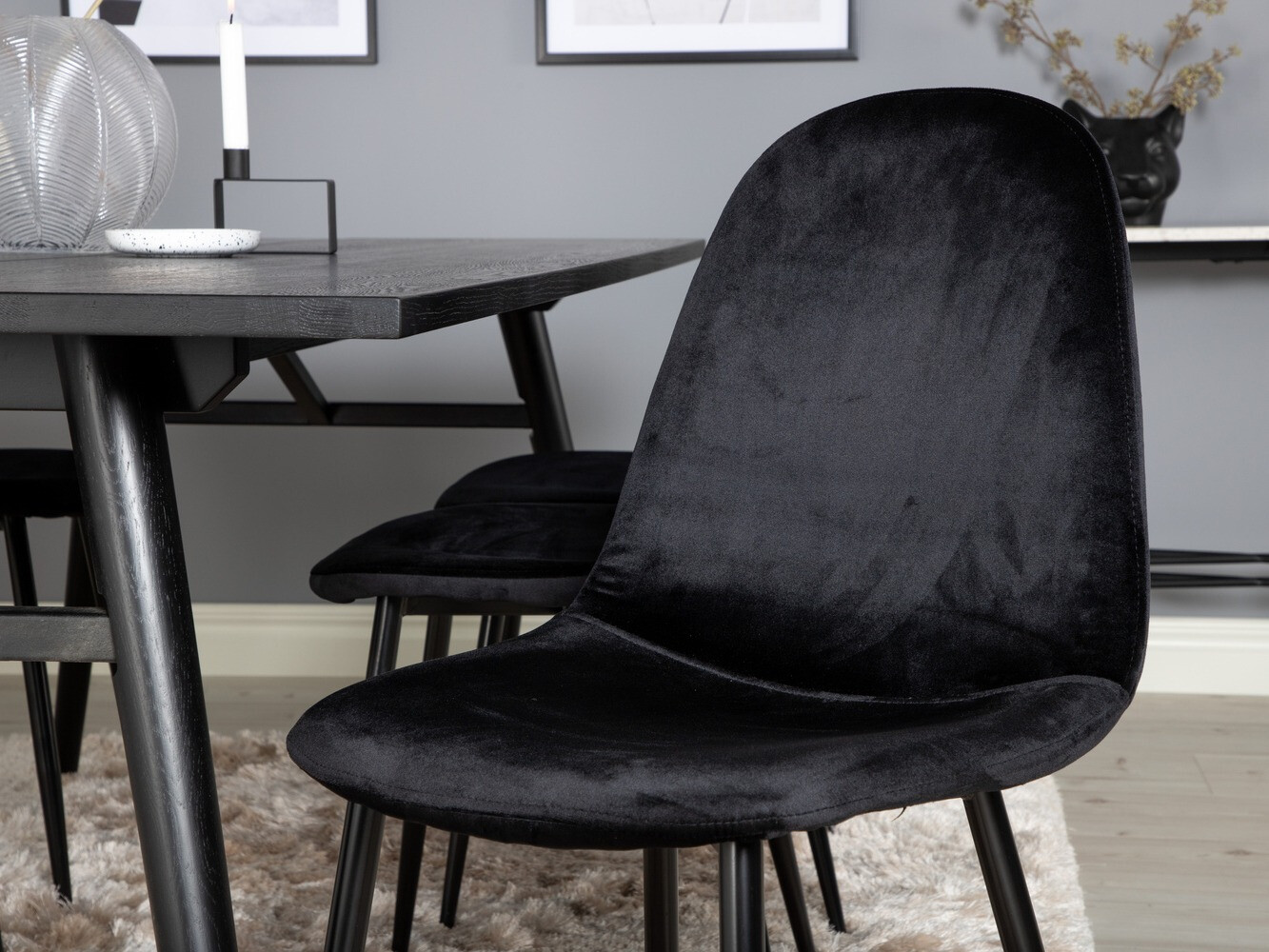 Ēdamistabas komplekts Dallas 1786 (Melns)