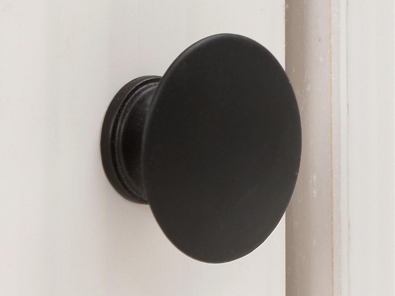 TV galds Rometri 102