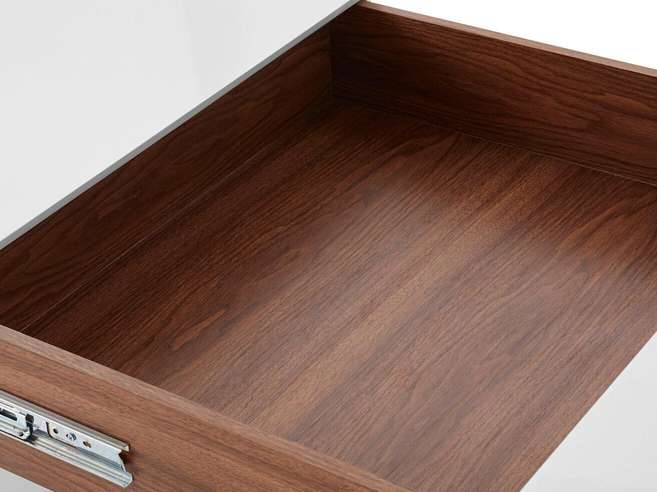 Žurnālu galdiņš Denton 529