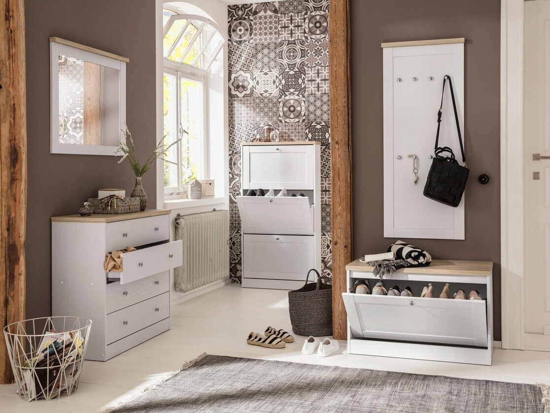 Kомод Cirtene 104