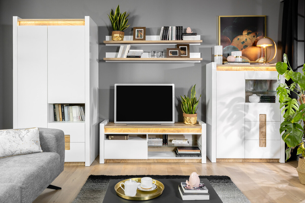 TV galds Cirevai 105