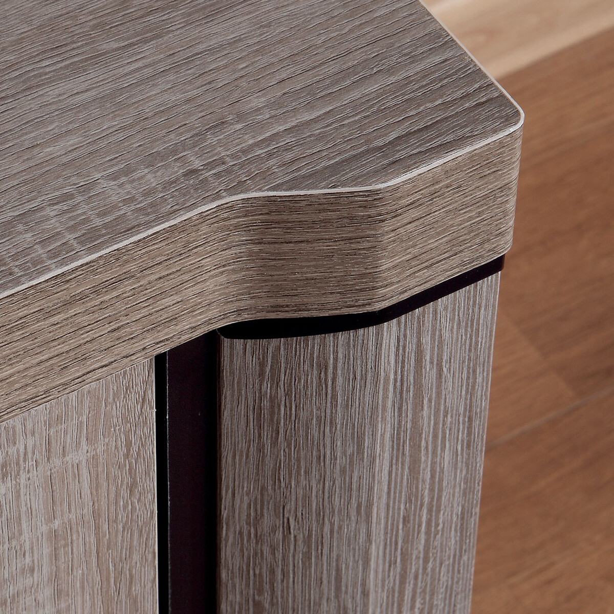 Kumode Lorelie 100 (Trifele ozols)