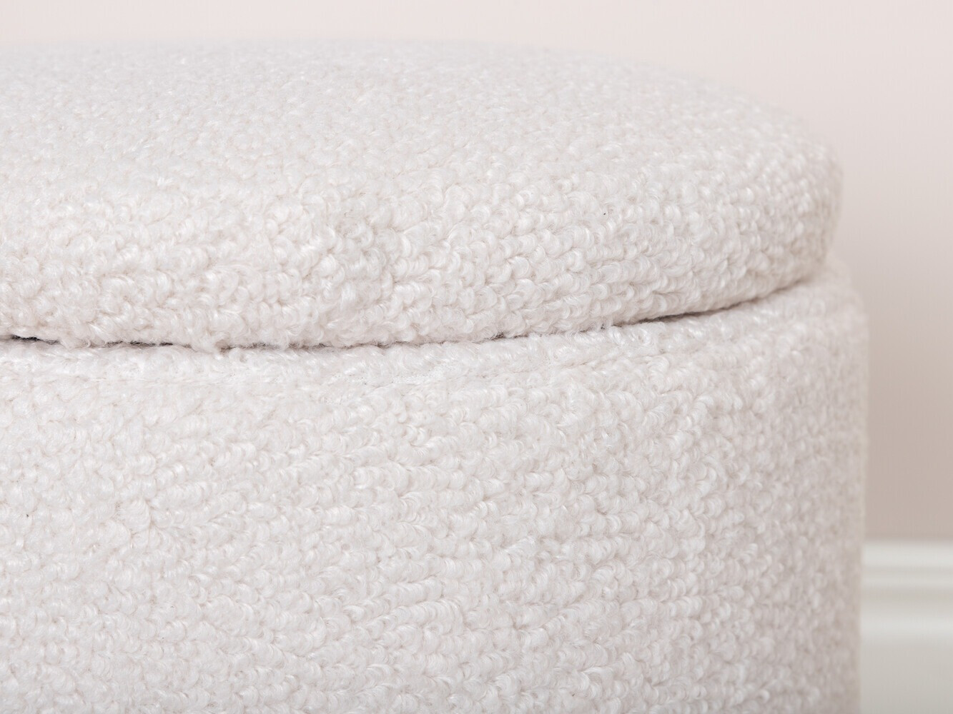 Pufs Dallas 2939 (Balts)