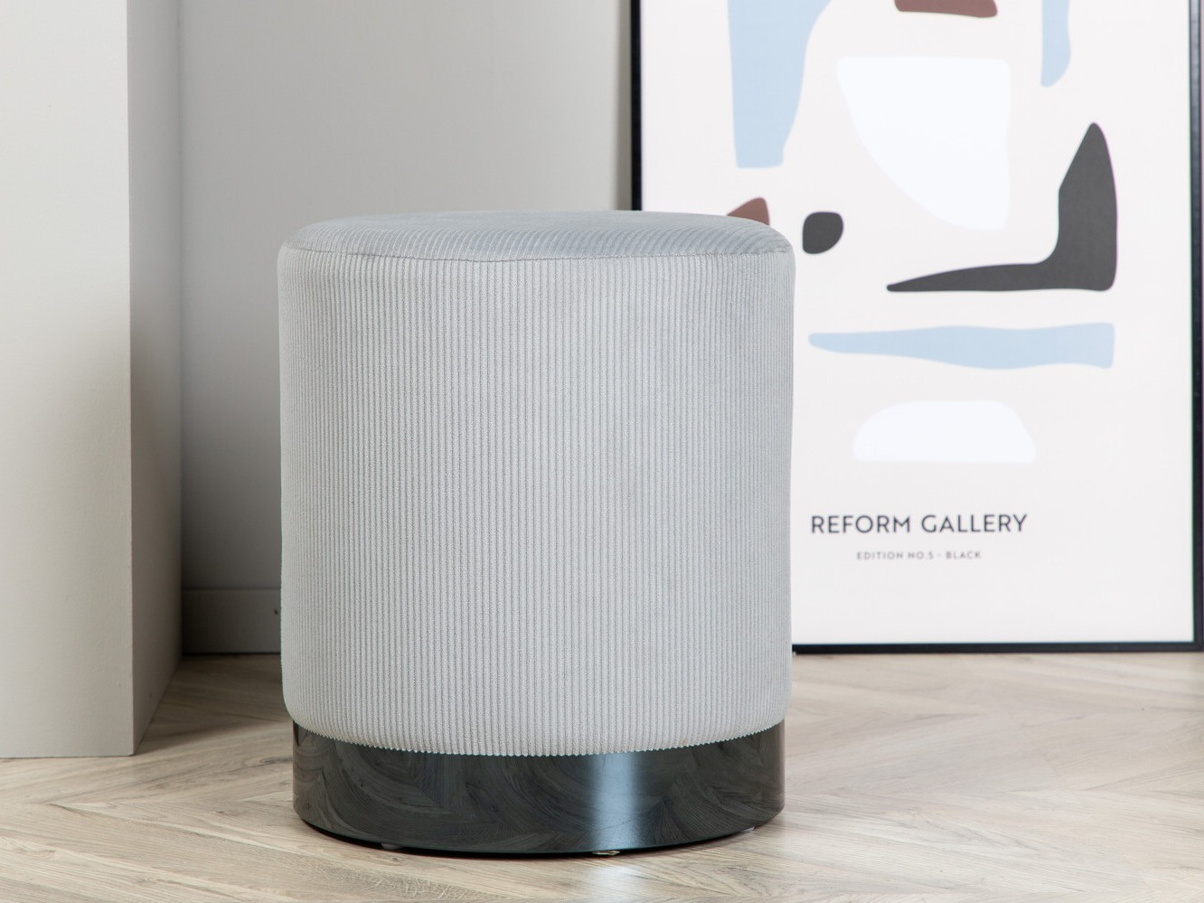 Пуф Dallas 2936 (Светло-серый + Глянцевый черный)