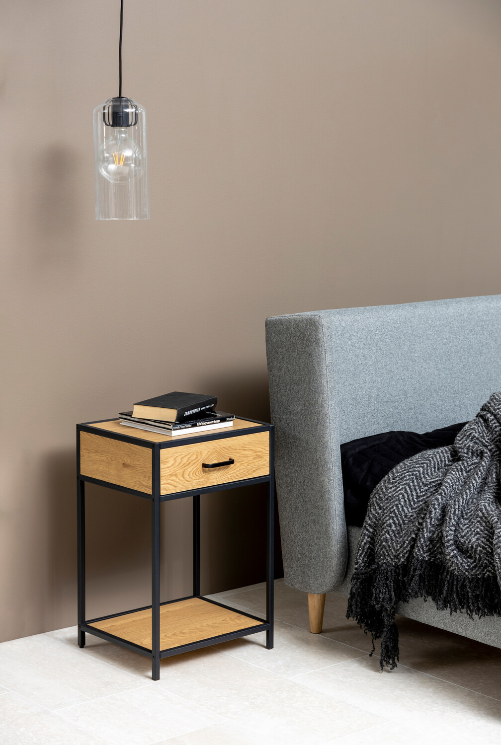 Прикроватная тумбочка Norsica Sevferi 128 (Дикий дуб + Чёрный)