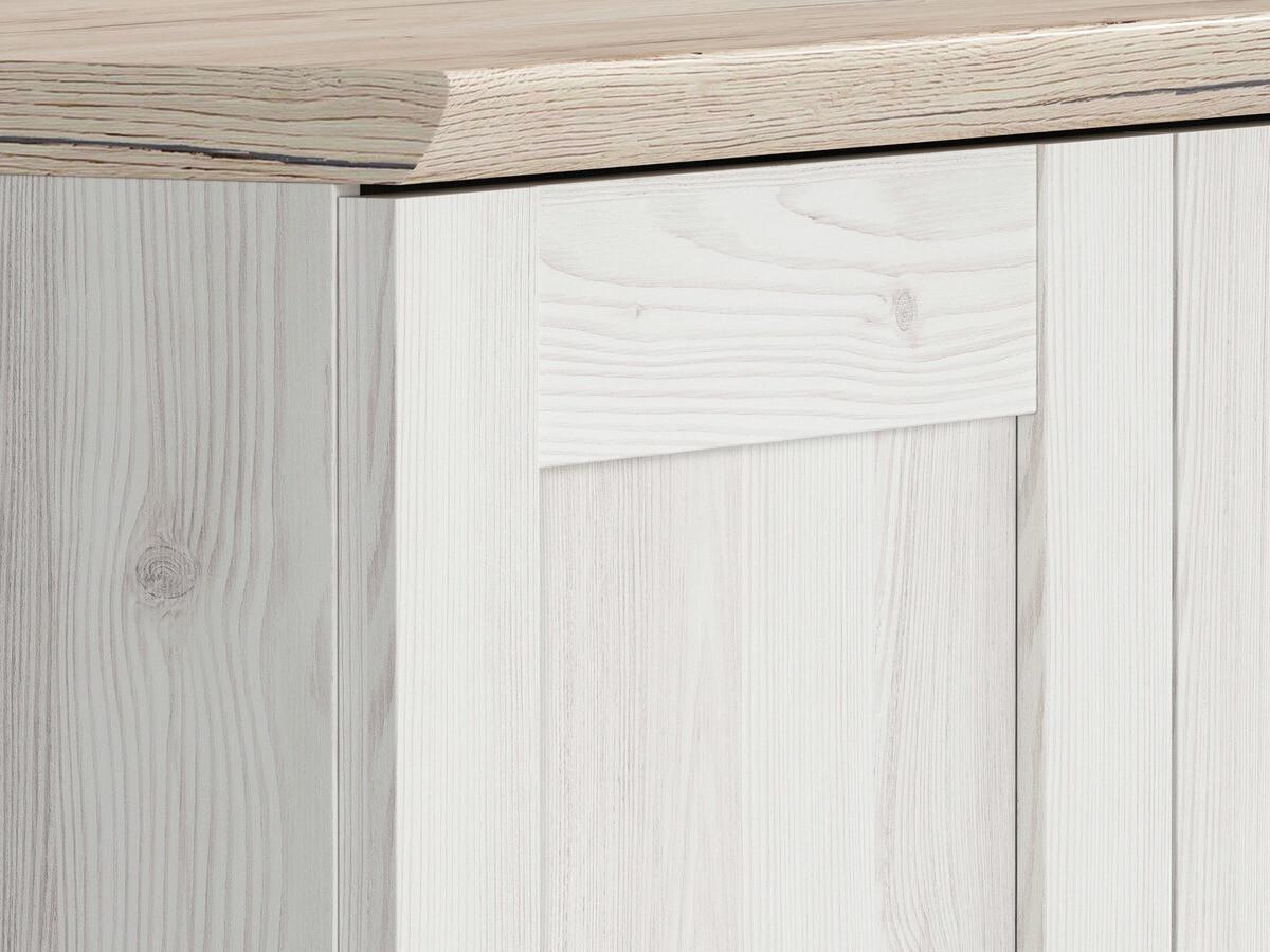 Kомод Ferevara 107