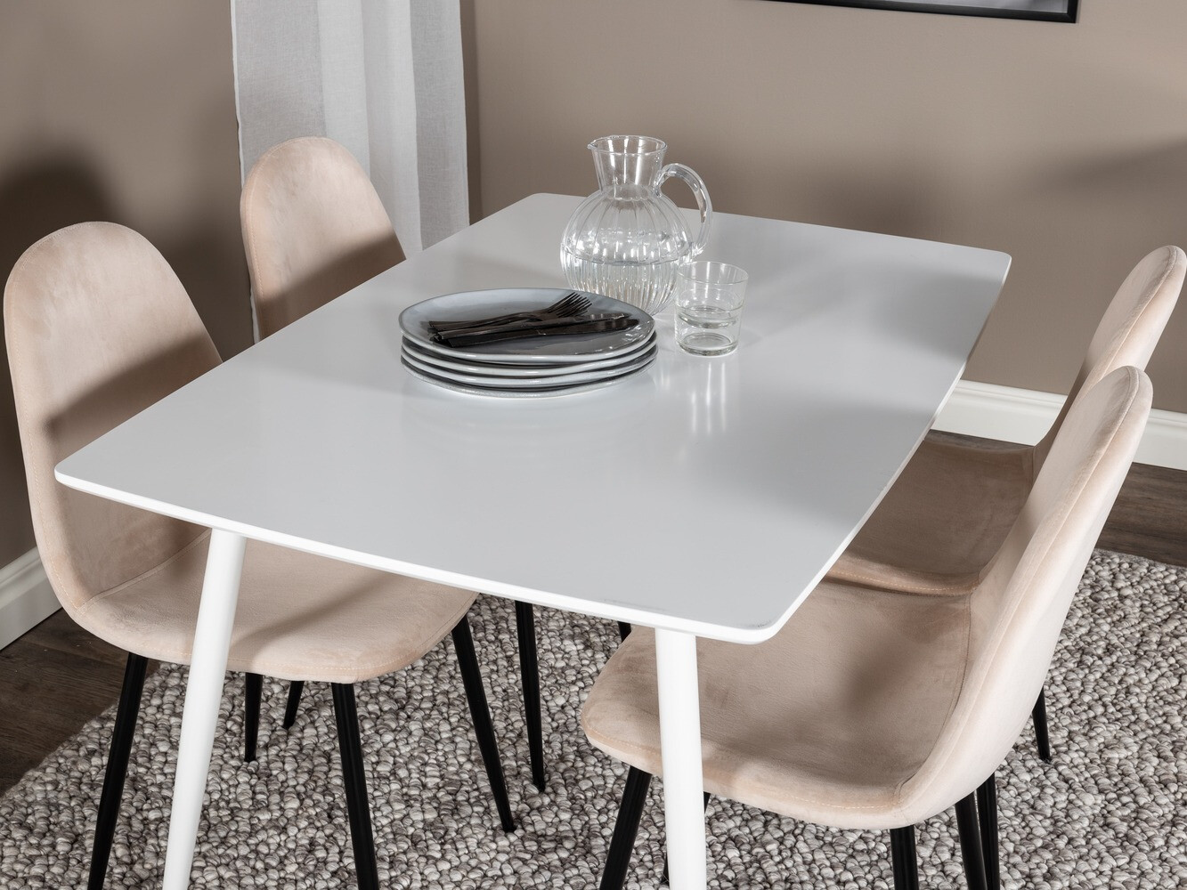 Ēdamistabas komplekts Dallas 2049