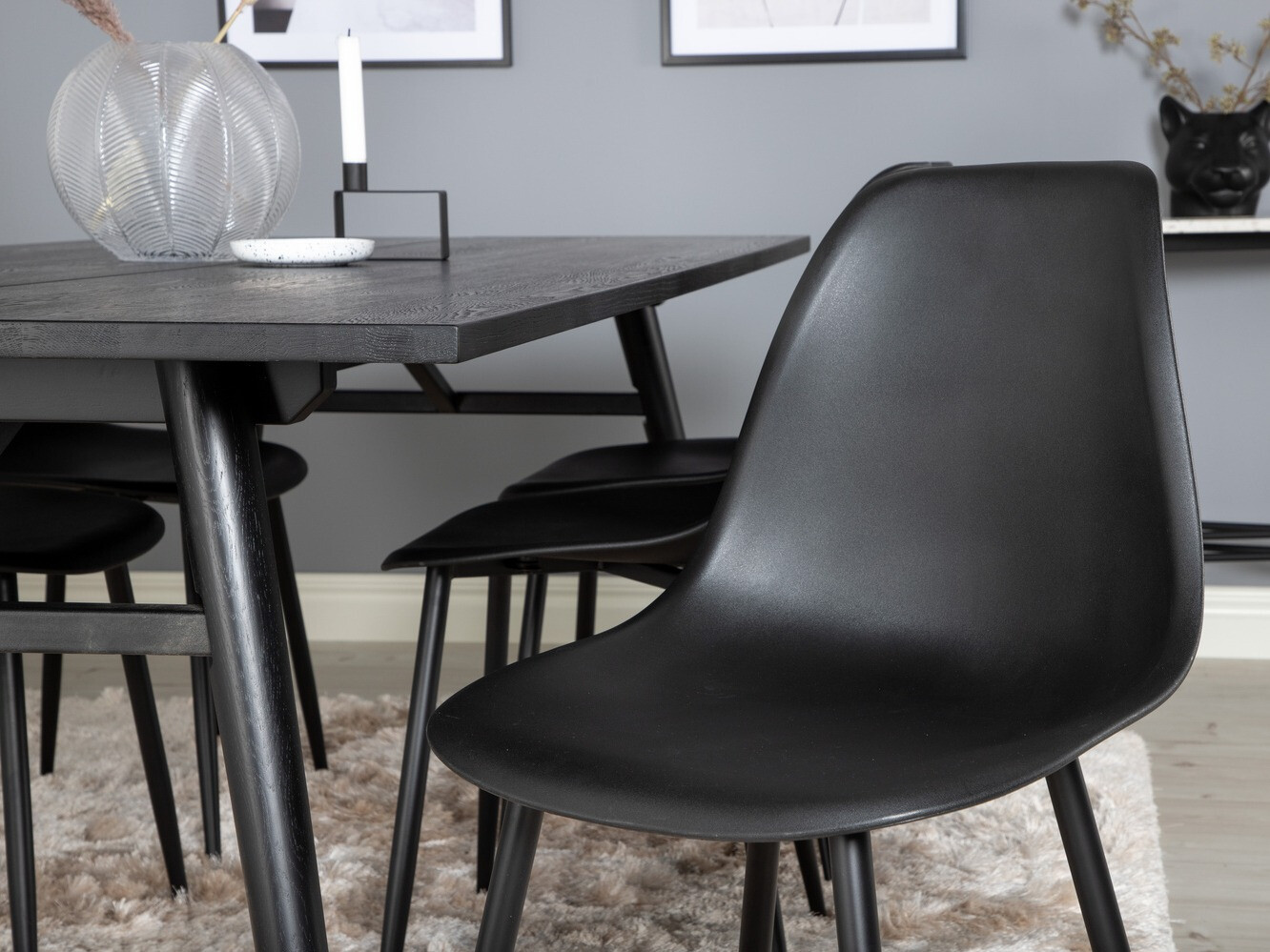 Ēdamistabas komplekts Dallas 1680