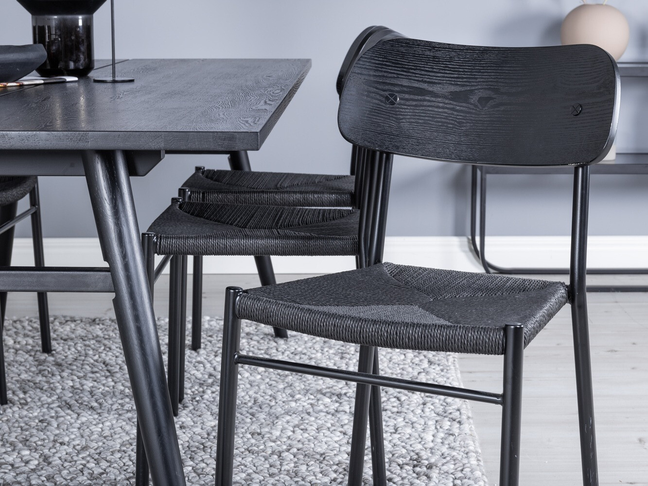 Ēdamistabas komplekts Dallas 1785 (Melns)