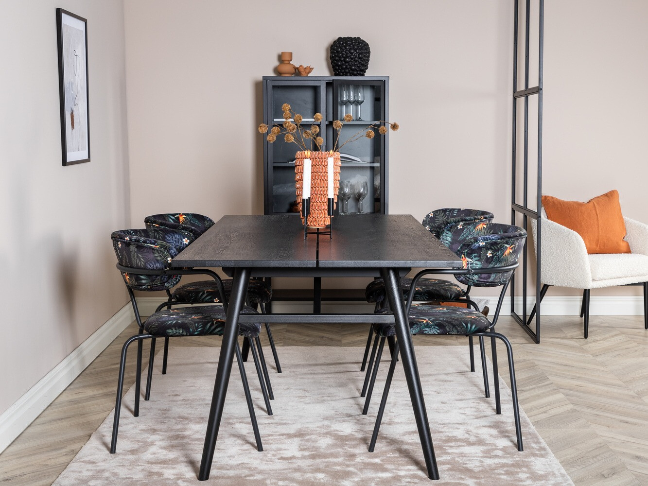 Ēdamistabas komplekts Dallas 1850