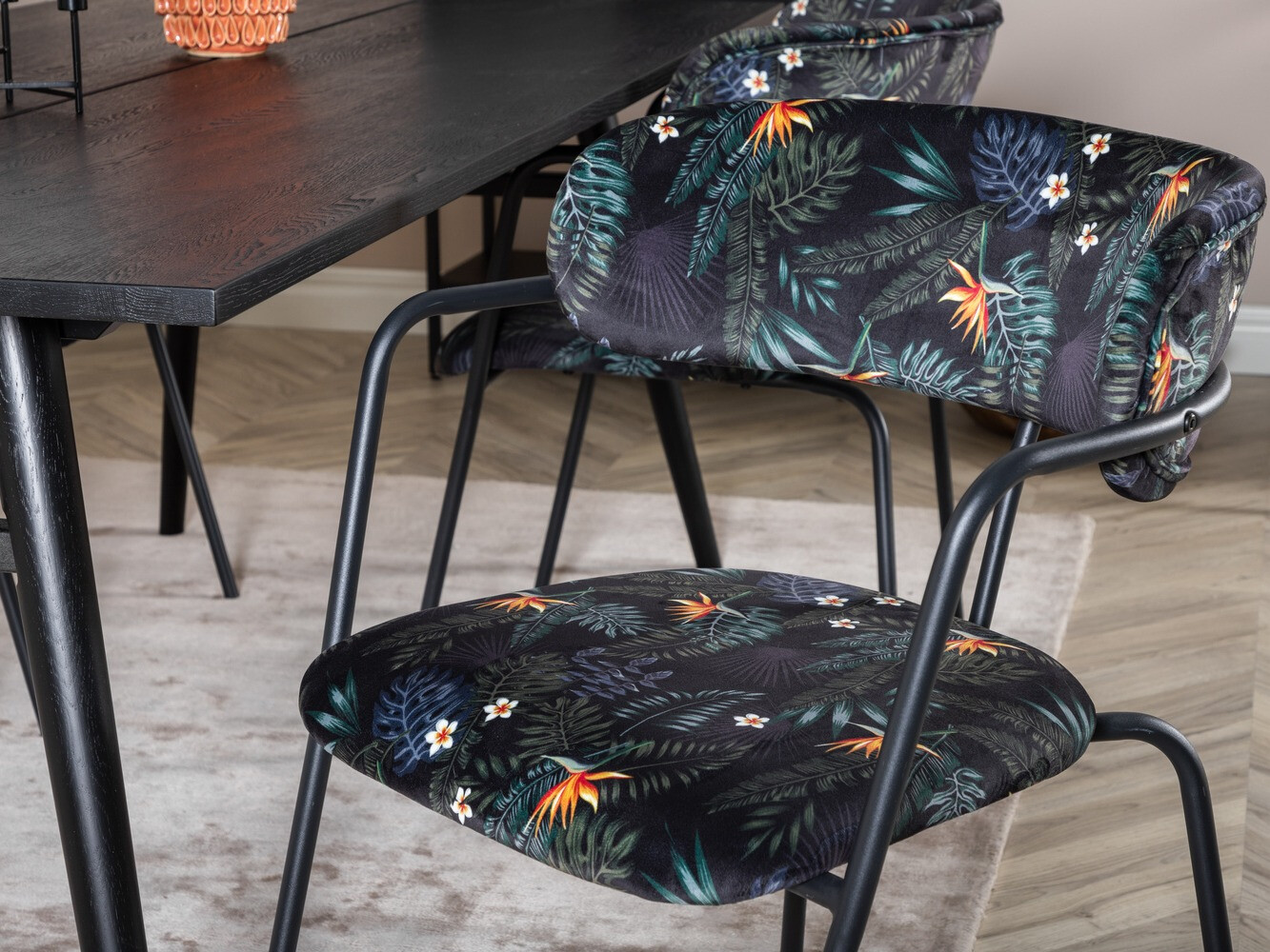 Ēdamistabas komplekts Dallas 1850