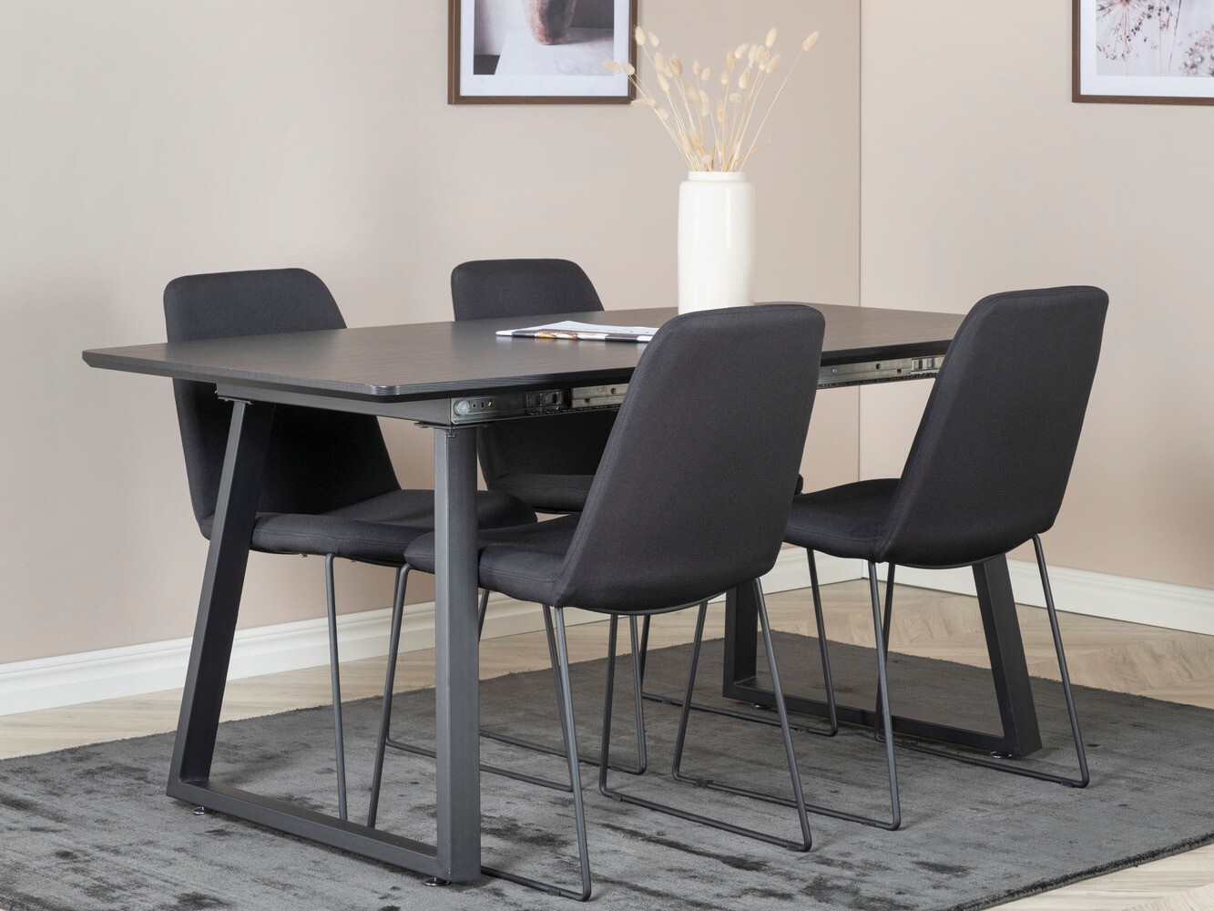 Ēdamistabas komplekts Dallas 2003