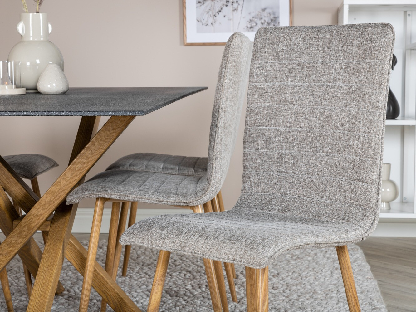 Ēdamistabas komplekts Dallas 1575